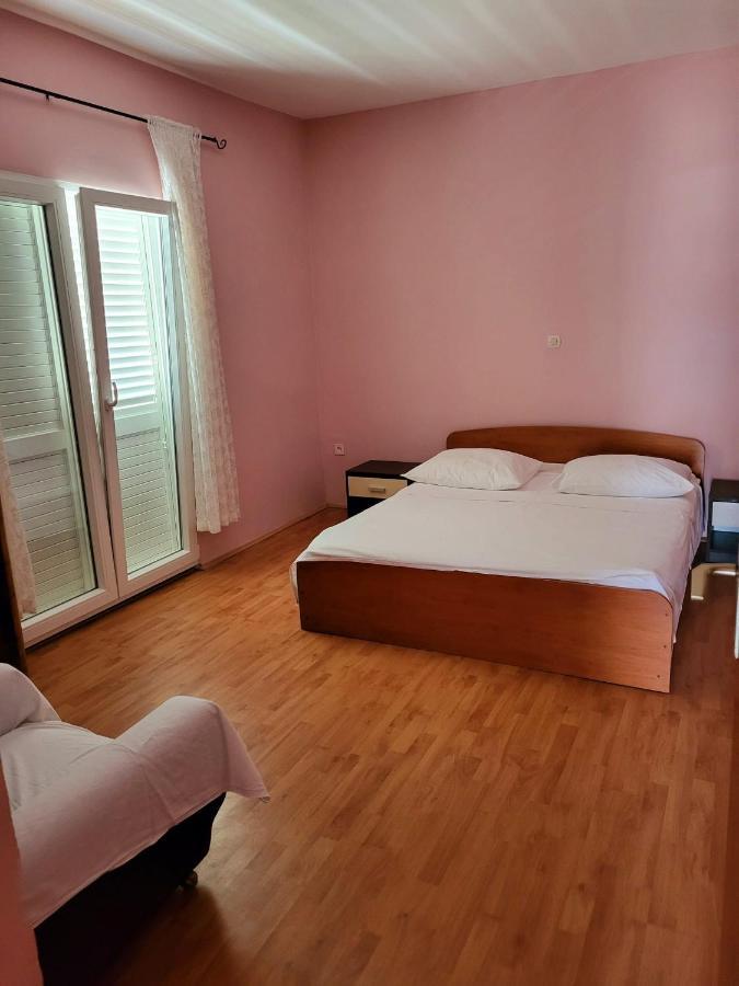 Apartment Raslina 외부 사진