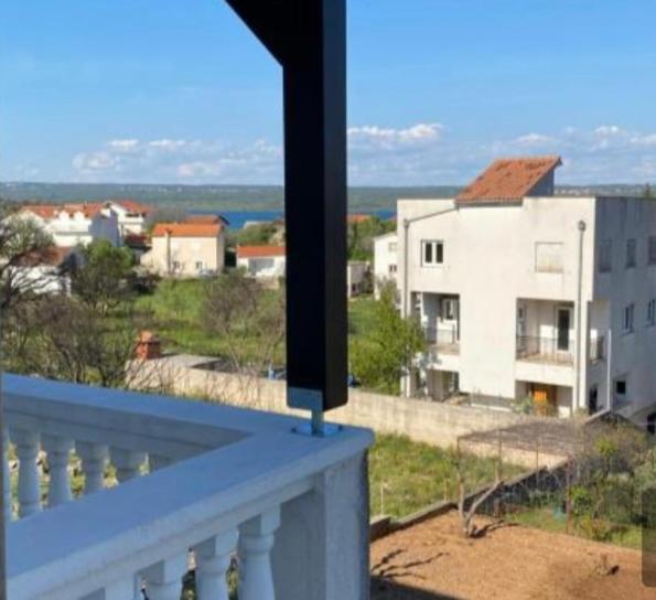 Apartment Raslina 외부 사진
